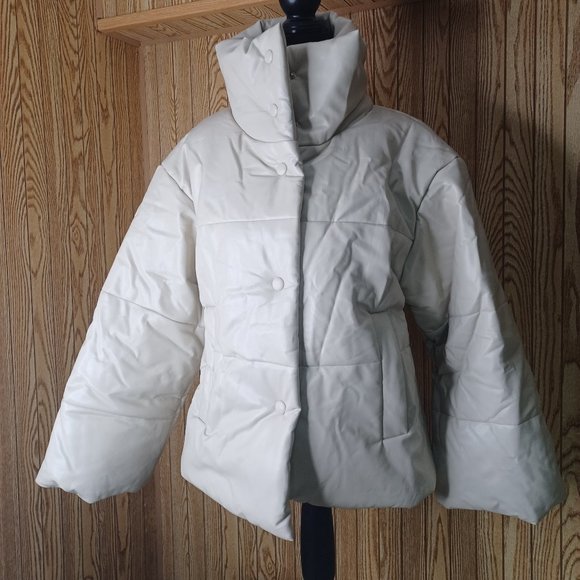 Lattelier polyester padded puffer jacket pearl white size madium - Picture 1 of 6